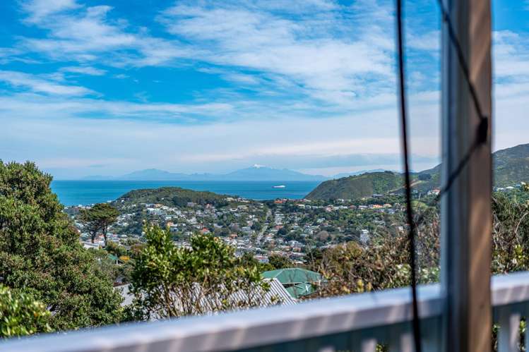 16 Southgate Road Southgate_19