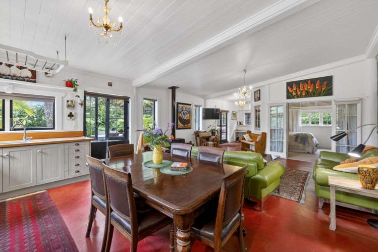 84 Plummer Road Whakamarama_3