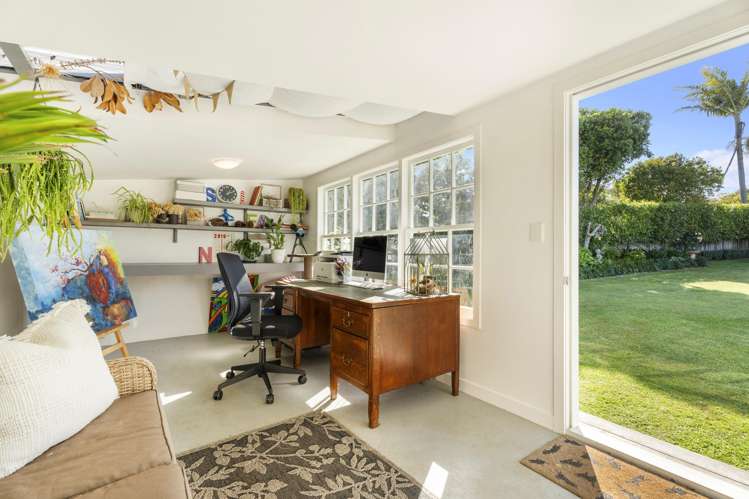 16 Beaconview Rise Farm Cove_21