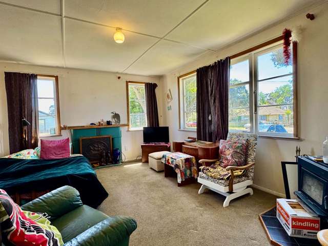 43 Hutchins Street Waitara_1