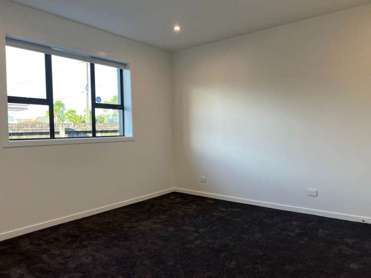 179 Point Chevalier Road Pt Chevalier_6