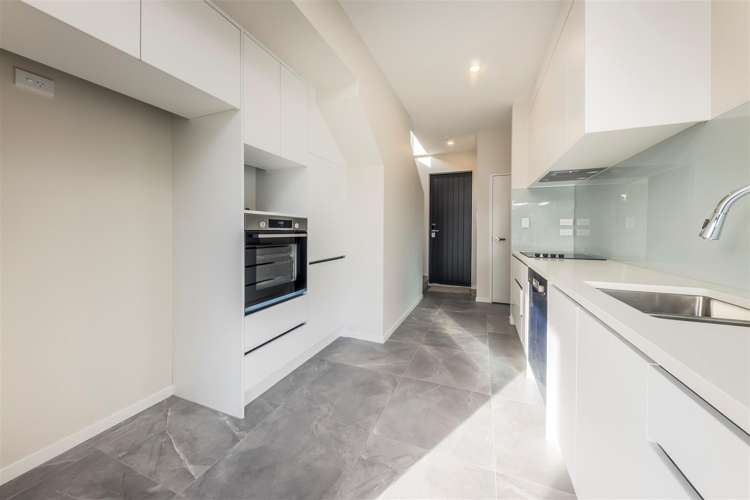 23 Mamuku Drive Massey_9