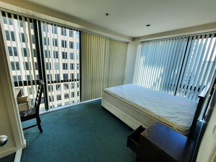 15F/76-84 Albert Street 10015_4