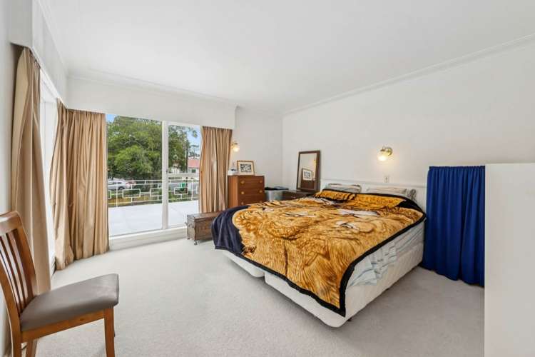 1230 New North Road Mt Albert_17