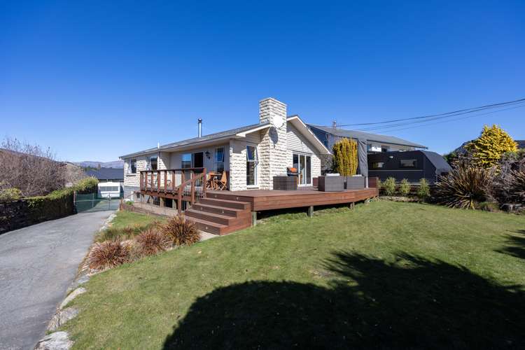 9 Frye Crescent Albert Town_21