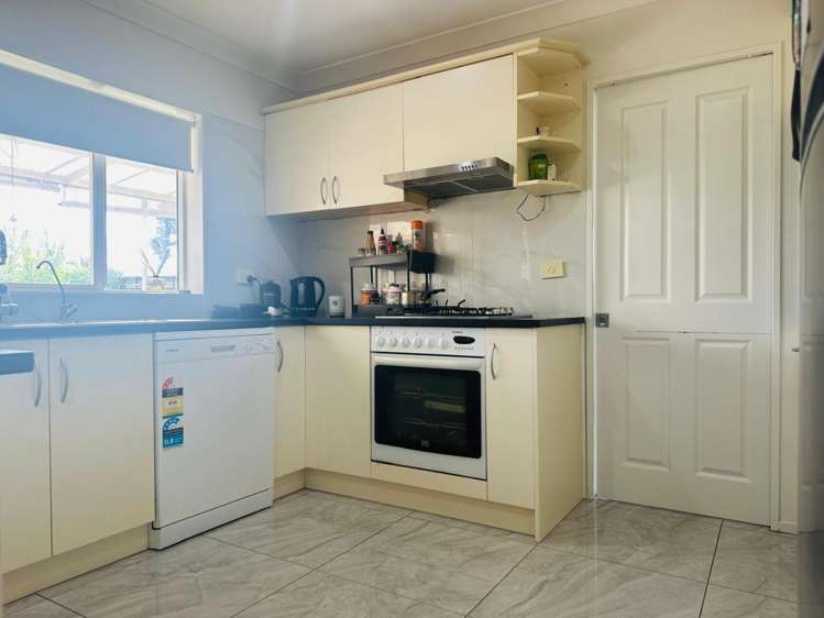 49 Longford Park Drive Takanini_3