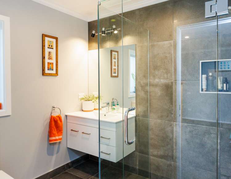 21 Loveston Lane Kelvin Grove_21