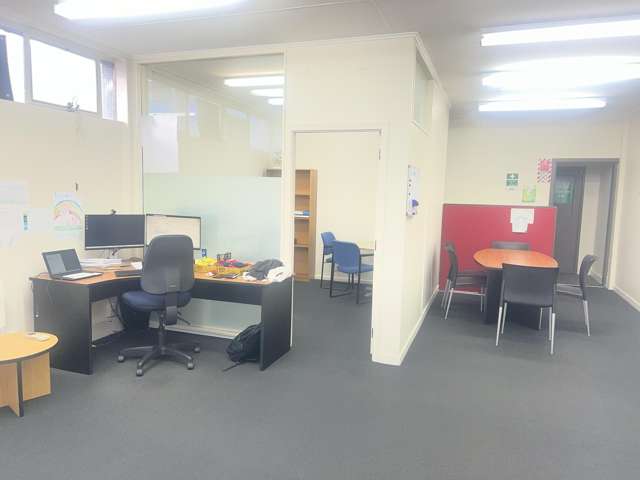 T3/17 Perry St Masterton_2