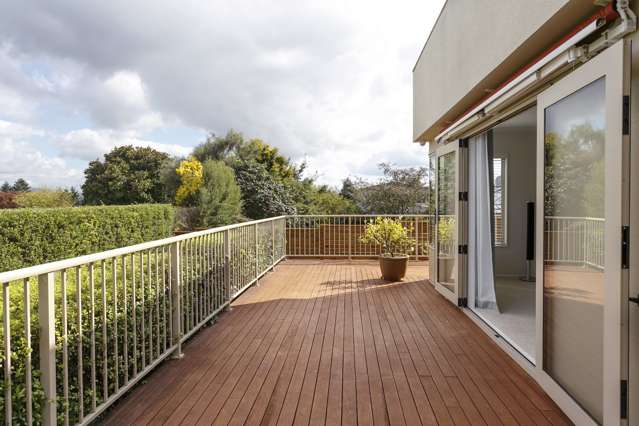 17 Fairview Terrace Waipahihi_3