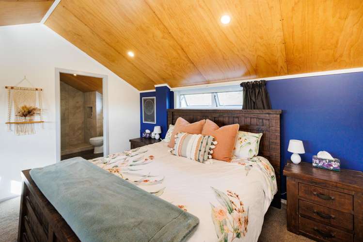 34 Highland View Drive Tokomaru_20