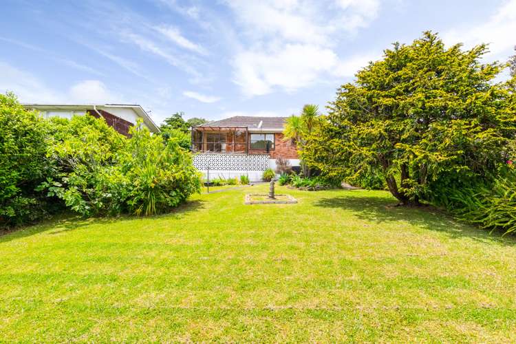 60 Mcfadzean Drive Blockhouse Bay_10