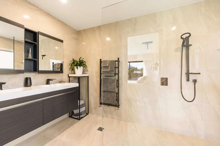 50 Coll Street Glenorchy_9