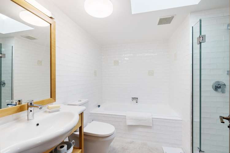 24b Soleares Avenue Mount Pleasant_13