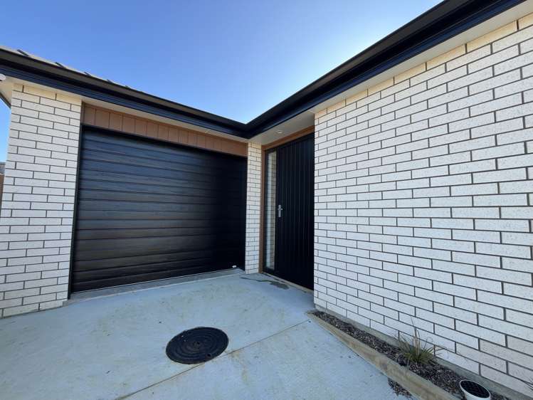 23 Scenic Rise Rototuna North_37