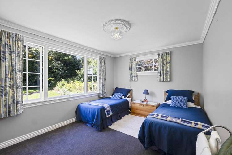 1324 Egmont Road Egmont Village_16