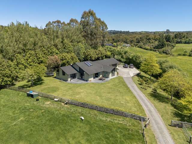 121 Leyland Road Whakamarama_1