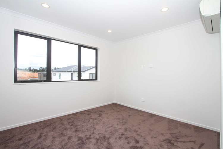 36 Toanui Road Hobsonville_11