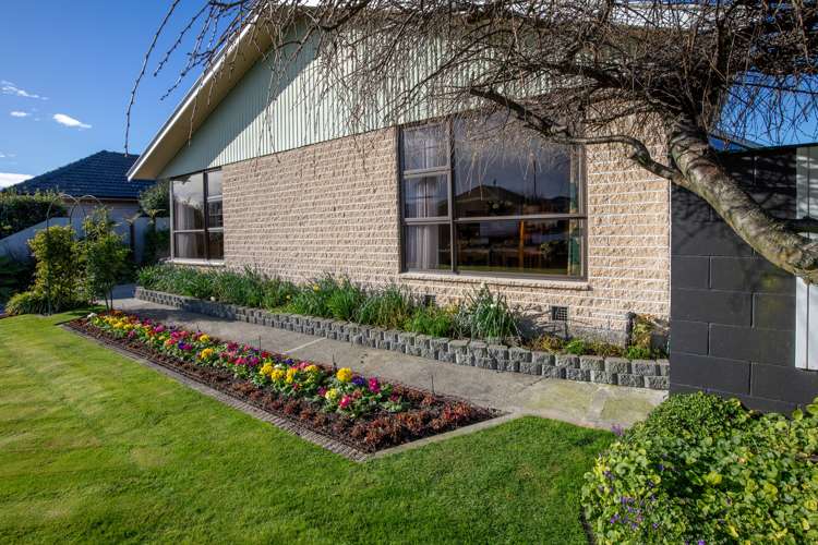 25 Oriana Crescent Hornby_12