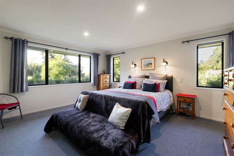 417 Parklands Road Rotoorangi_12