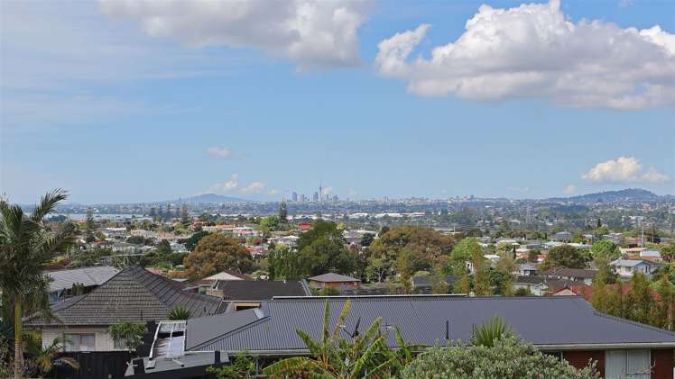 4247 Great North Road Glendene_6