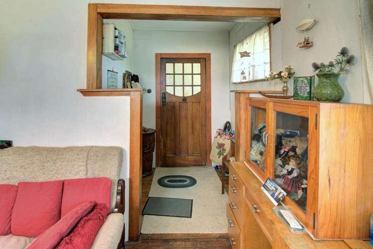 20 Clifton Avenue Carterton_11