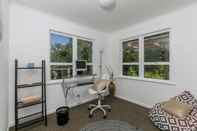 39 Parrs Cross Road Henderson_11