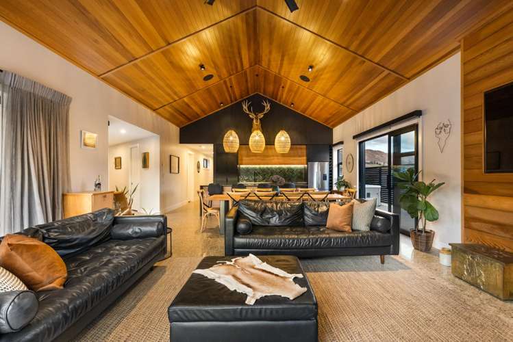 2 Brodie Avenue Arrowtown_6