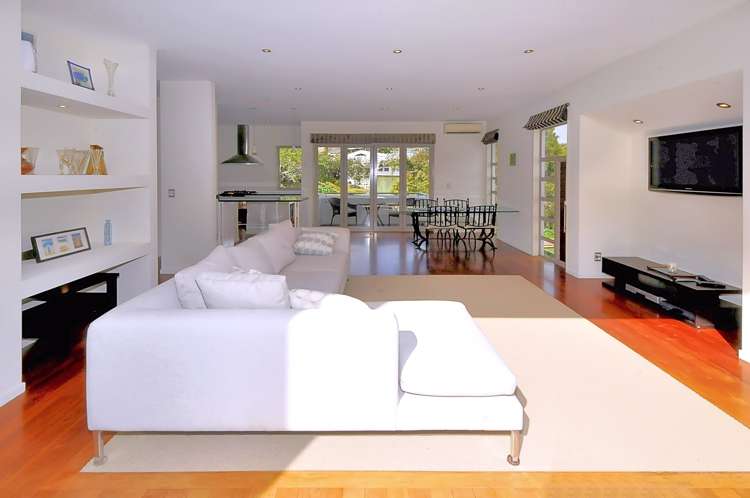 16 Seaton Road Murrays Bay_7