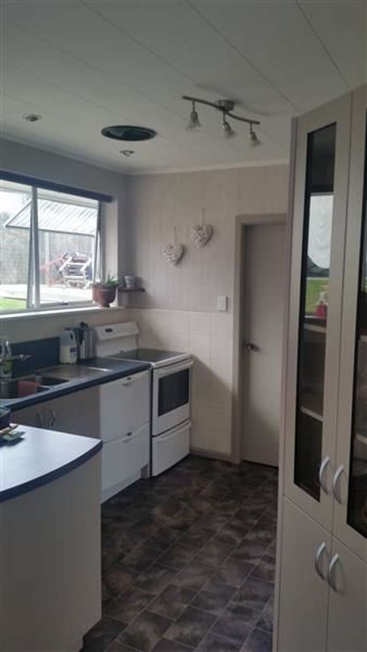 15 Clyde Carr Crescent Waimataitai_2