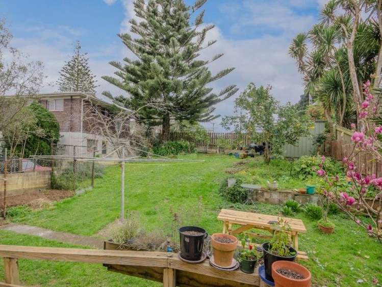 24 Normans Hill Road Onehunga_12