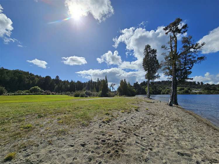 38 Beechwater Drive Moana / Lake Brunner_39