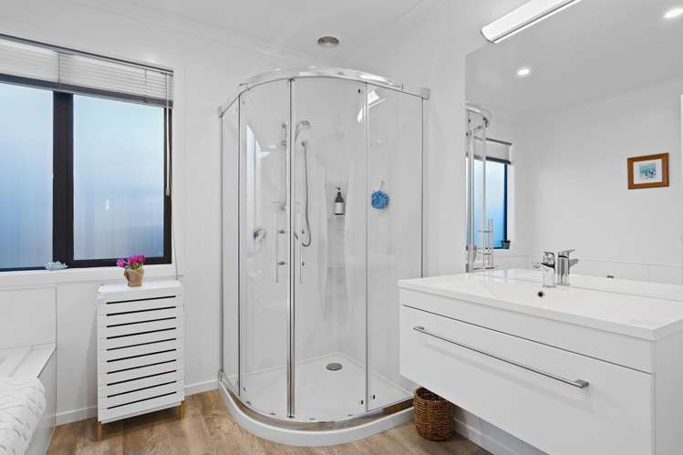 29 Cupola Crescent Richmond_14