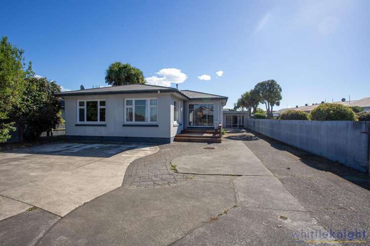 74 Springs Road Hornby_18