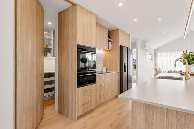 19 Hass Drive Ohauiti_4