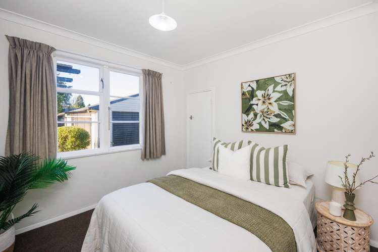 8 Norwich Place Awapuni_12