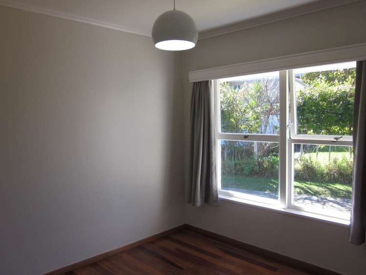 27B Montgomery Avenue Belmont_6