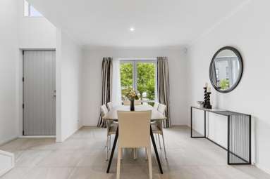 48 William Wallbank Crescent_4