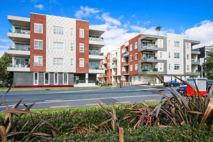 103/64 Surrey Crescent Grey Lynn_17
