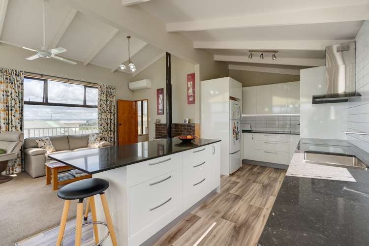 8 Harbour View Road Onerahi_4