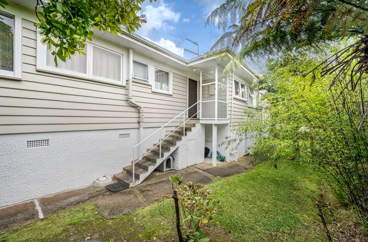 125 Reeves Road Pakuranga Heights_13
