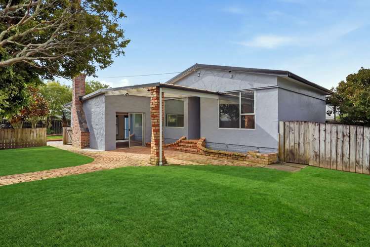 49 Springs Road, Parakai_2