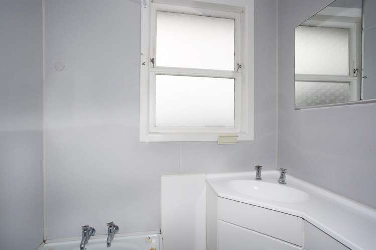 9 Mcquarrie Avenue Wattle Downs_7