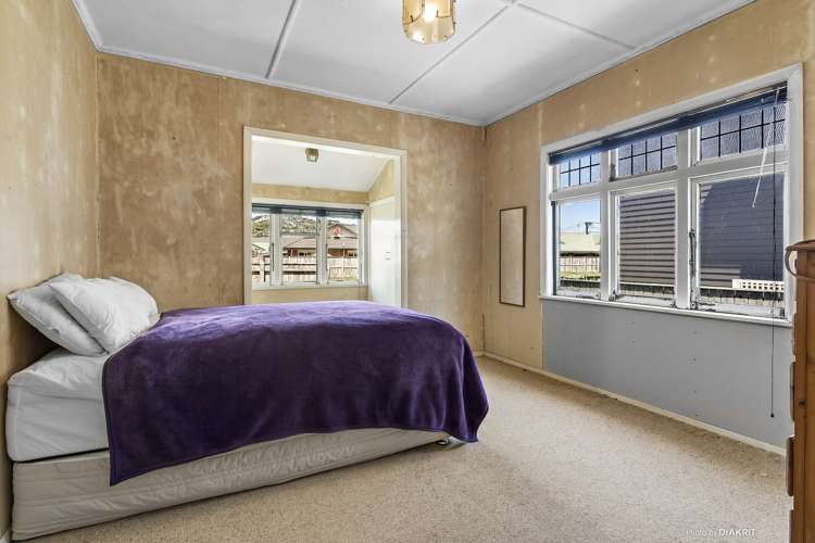 49 Tauhinu Road Miramar_9