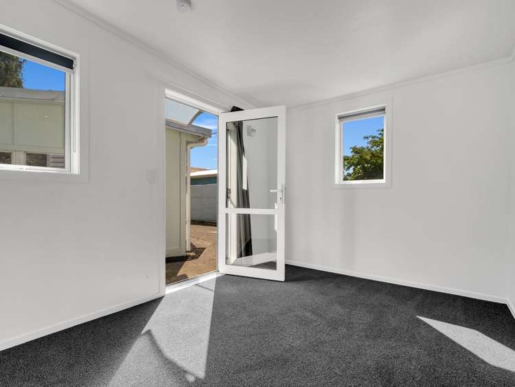 5 Sunrise Avenue Owhata_26