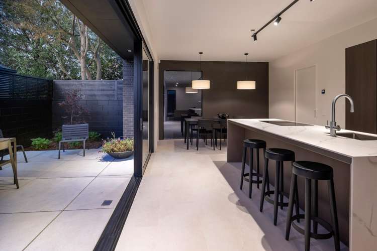 12 Rhodes Street Merivale_6