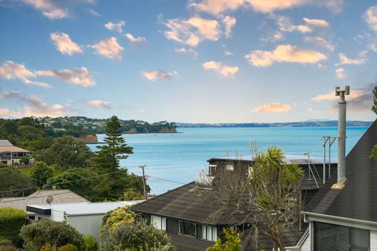 1 Beulah Avenue Rothesay Bay_2