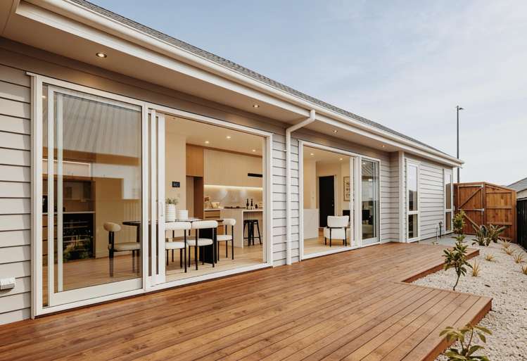 7 Tukutata Crescent Milldale_12