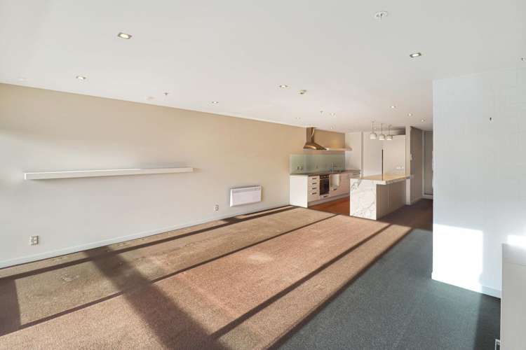 2c/42 Cable Street Te Aro_3