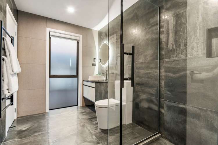 5 Kina Place Long Bay_17