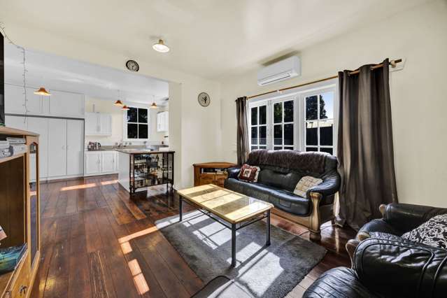 73 Ngatai Street Manaia_4